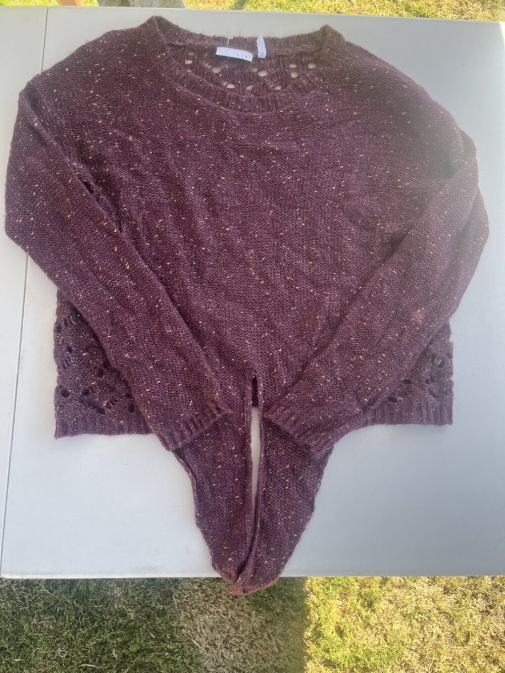 Burgundy oen knit sweater